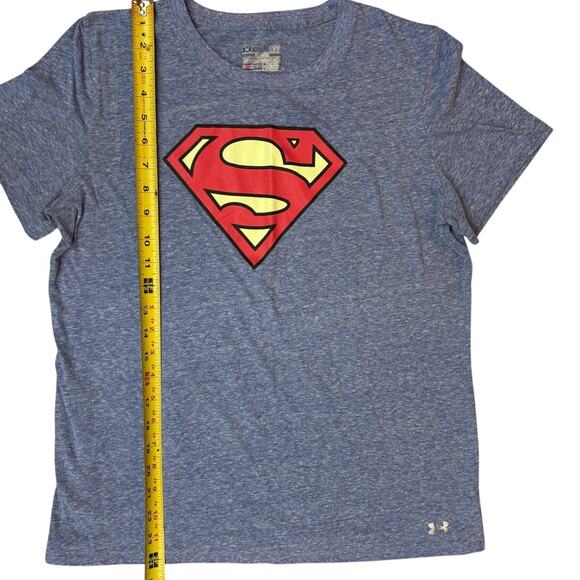 Under Armour Size Lg DC Comics Superman Semi Fitted Women T-Shirt - Picture 5 of 6